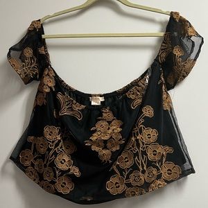 Off the shoulder Black and Brown Lace Floral Print Crop Top Size Large